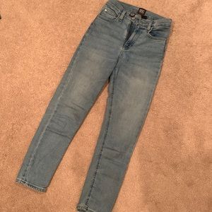 BDG Girlfriend High-rise cropped light wash blue jeans